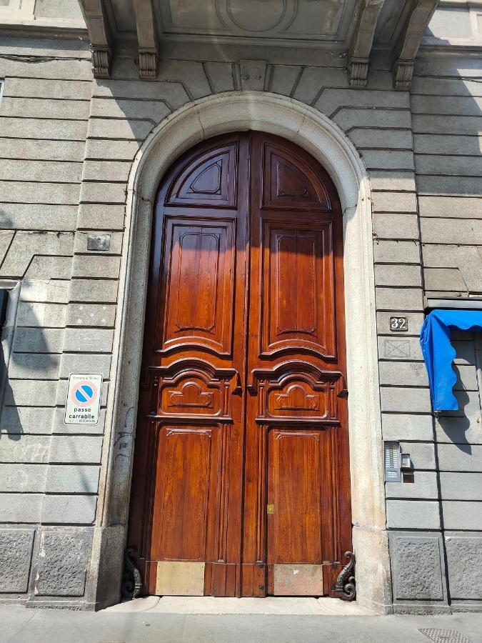 S&M Apartments "Casa Anna" - Crocetta M3 Милано Екстериор снимка